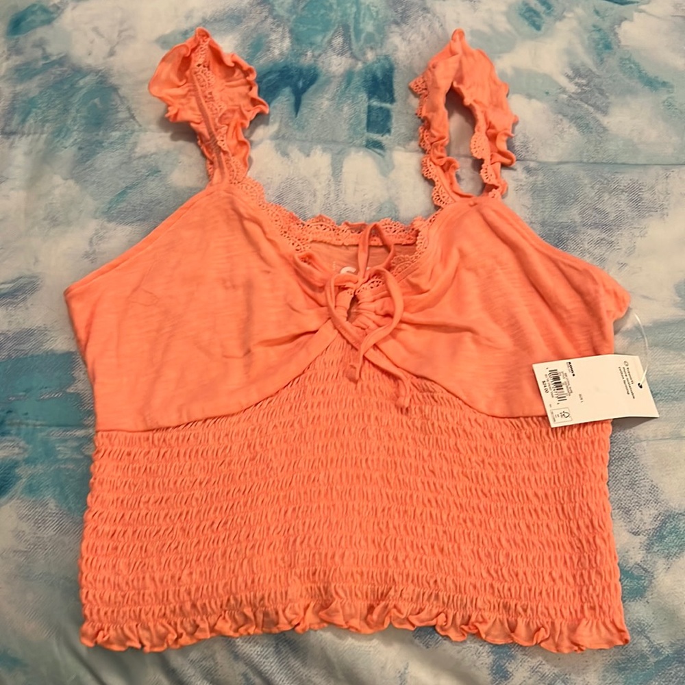 Cute pink/coral top